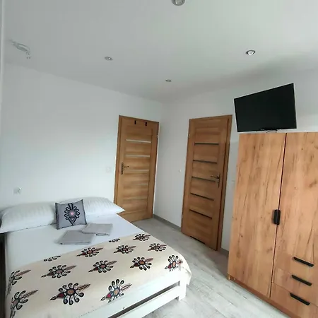 Appartement I U Moniki *
